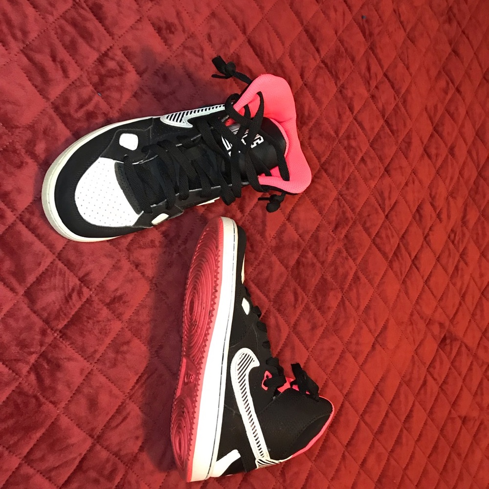 Pink & Black Hightop Nike